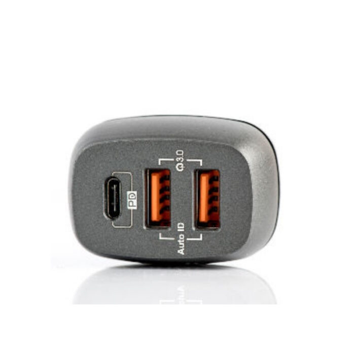 Budi Dual USB Type C and PD Car Charger - Image 3